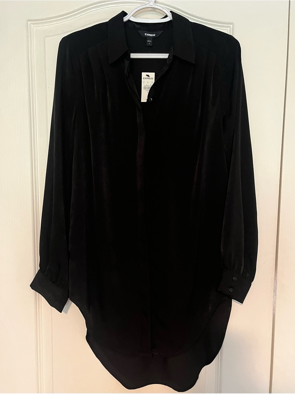 Express Black Long-Sleeve Button Front Tunic, Sm